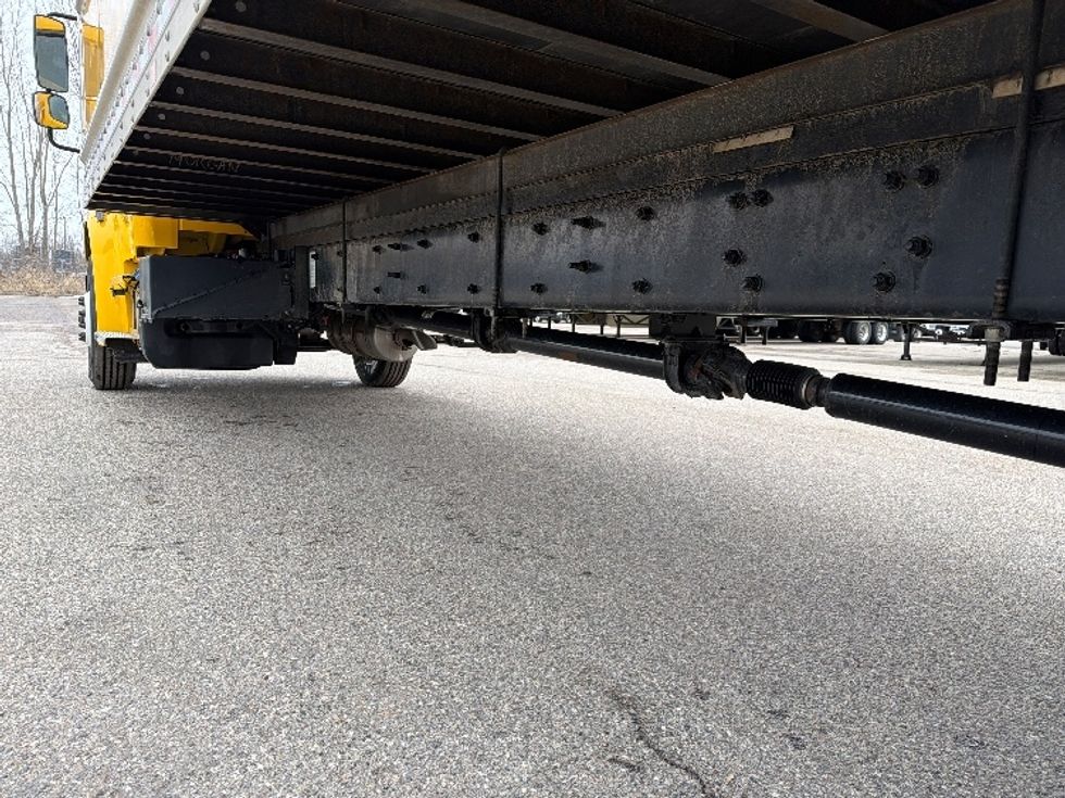 Medium Duty Box Truck-Light and Medium Duty Trucks-Freightliner-2022-M2-Flint-MI-121,360\n\t\tmiles-$ 70,500 - Image 5