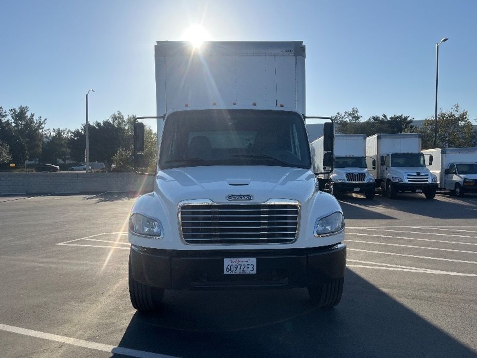Medium Duty Box Truck-Light and Medium Duty Trucks-Freightliner-2022-M2-Fontana-CA-184,107\n\t\tmiles-$ 67,000 - Image 2