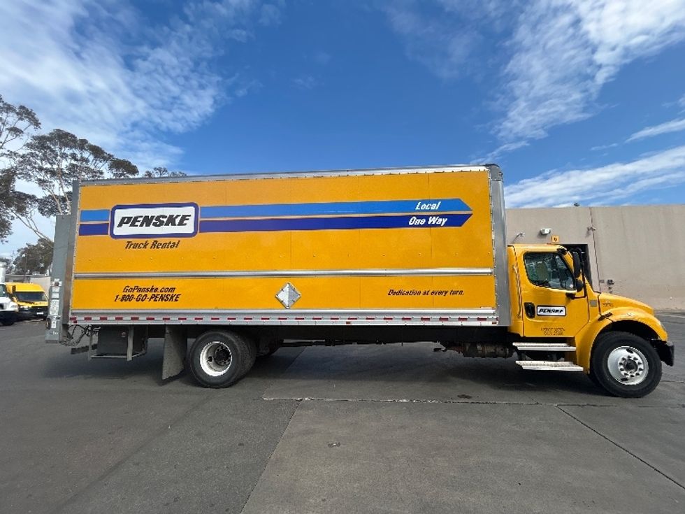 Medium Duty Box Truck-Light and Medium Duty Trucks-Freightliner-2022-M2-Fontana-CA-201,430\n\t\tmiles-$ 57,250 - Image 15