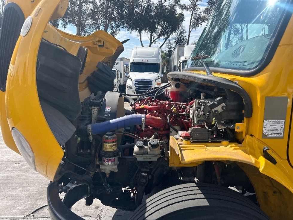 Medium Duty Box Truck-Light and Medium Duty Trucks-Freightliner-2022-M2-Fontana-CA-201,430\n\t\tmiles-$ 57,250 - Image 23