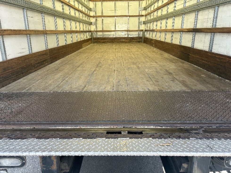 Medium Duty Box Truck-Light and Medium Duty Trucks-Freightliner-2022-M2-Fontana-CA-201,430\n\t\tmiles-$ 57,250 - Image 9