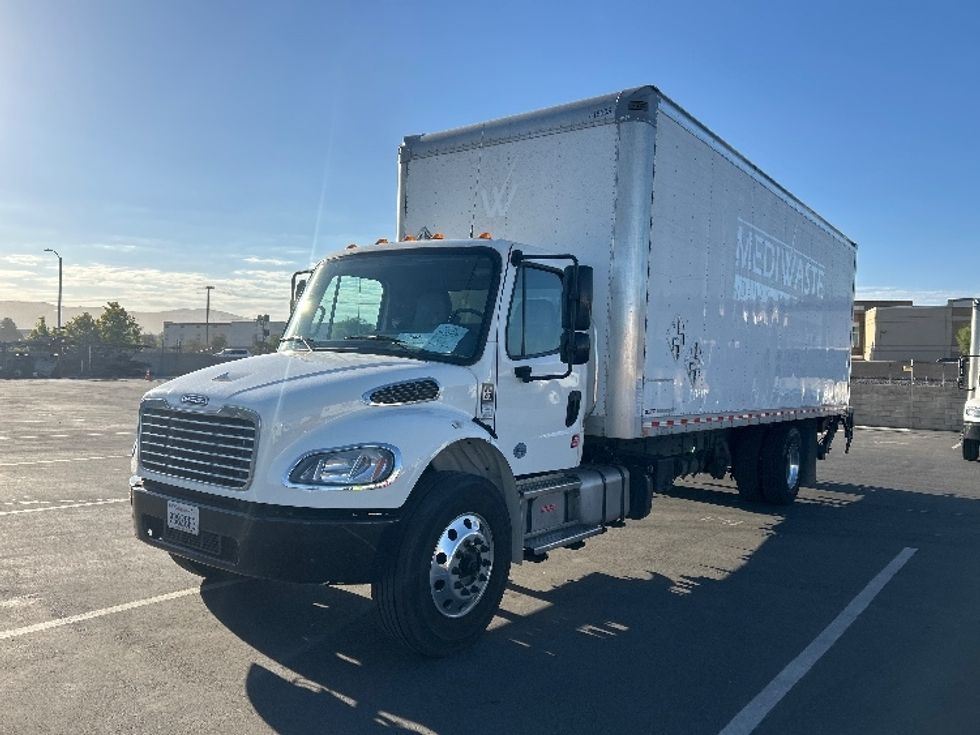 Medium Duty Box Truck-Light and Medium Duty Trucks-Freightliner-2022-M2-Fontana-CA-211,773\n\t\tmiles-$ 62,250 - Image 3