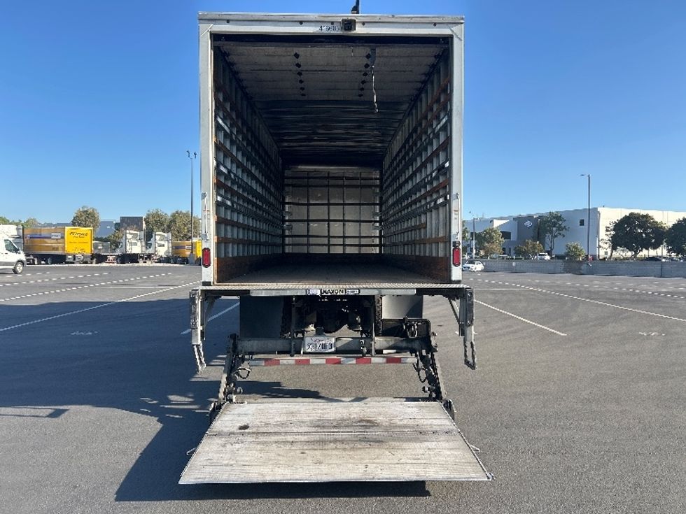 Medium Duty Box Truck-Light and Medium Duty Trucks-Freightliner-2022-M2-Fontana-CA-211,773\n\t\tmiles-$ 62,250 - Image 9