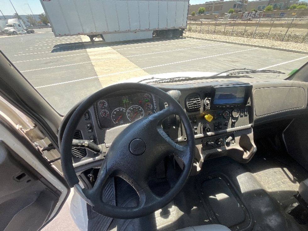 Medium Duty Box Truck-Light and Medium Duty Trucks-Freightliner-2022-M2-Fontana-CA-223,785\n\t\tmiles-$ 58,000 - Image 18