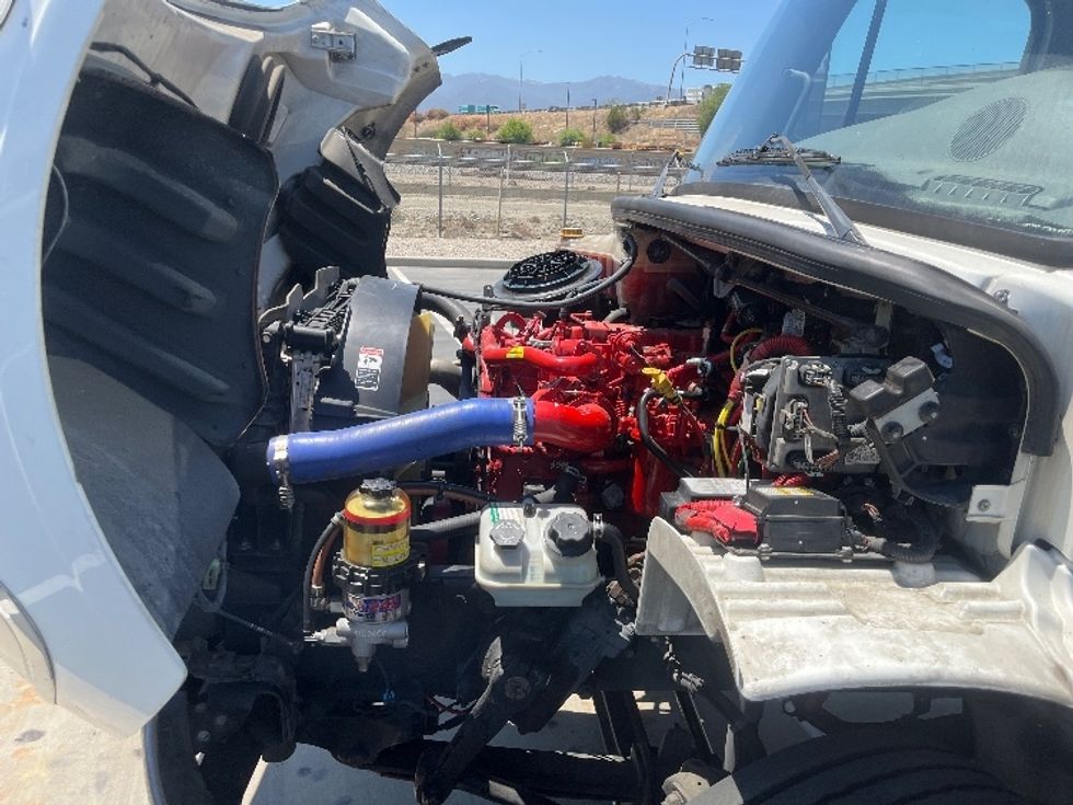 Medium Duty Box Truck-Light and Medium Duty Trucks-Freightliner-2022-M2-Fontana-CA-223,785\n\t\tmiles-$ 58,000 - Image 24