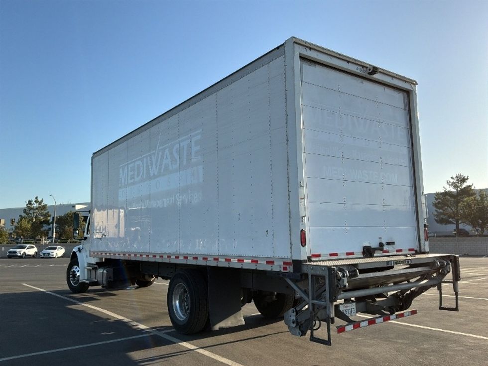 Medium Duty Box Truck-Light and Medium Duty Trucks-Freightliner-2022-M2-Fontana-CA-313,115\n\t\tmiles-$ 43,000 - Image 6