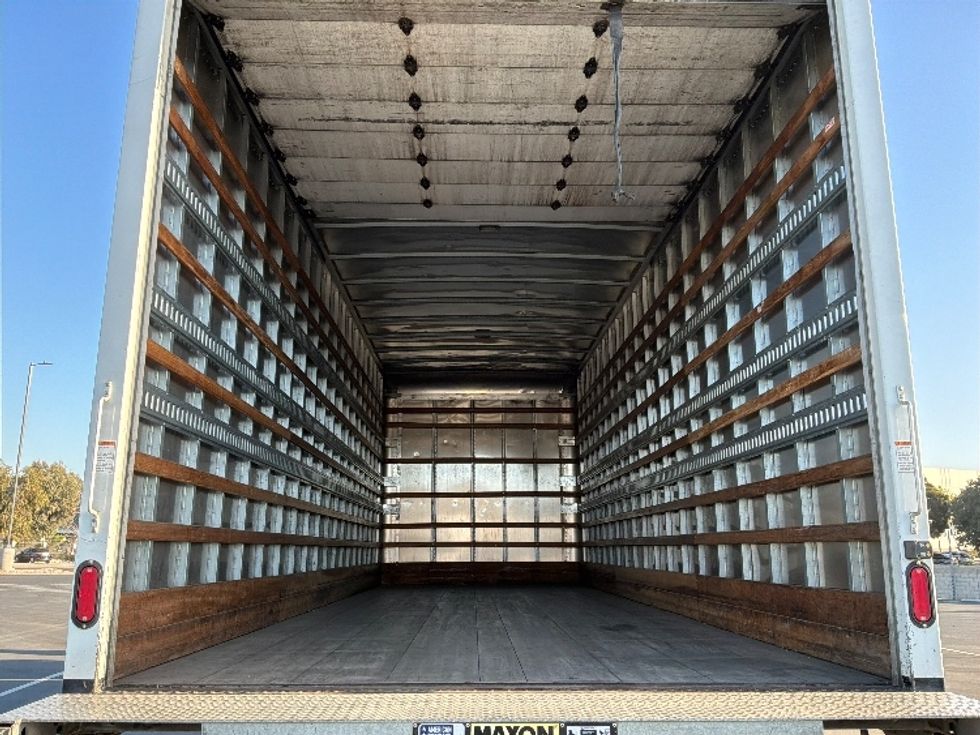 Medium Duty Box Truck-Light and Medium Duty Trucks-Freightliner-2022-M2-Fontana-CA-313,115\n\t\tmiles-$ 43,000 - Image 8
