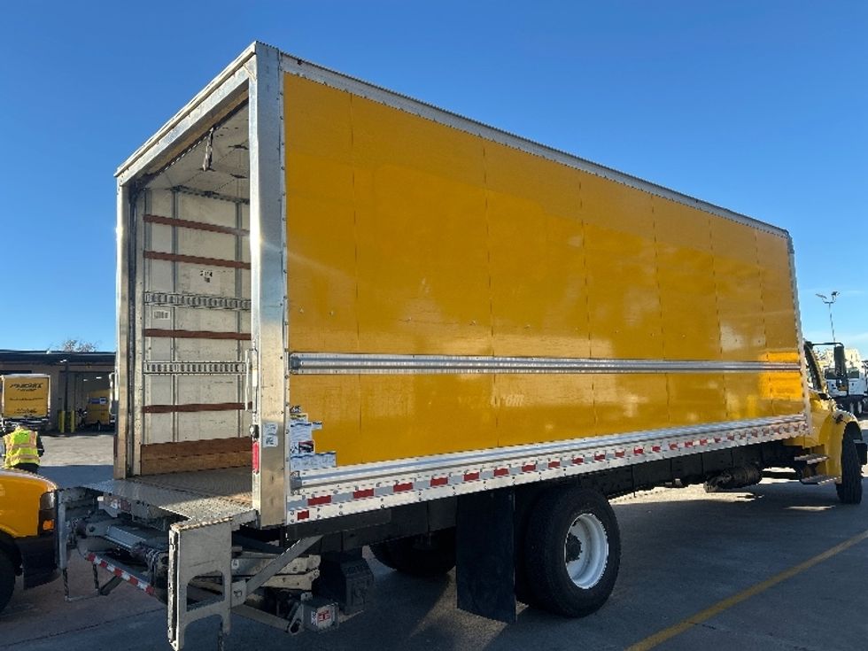 Medium Duty Box Truck-Light and Medium Duty Trucks-Freightliner-2022-M2-Fontana-CA-90,437\n\t\tmiles-$ 78,750 - Image 13