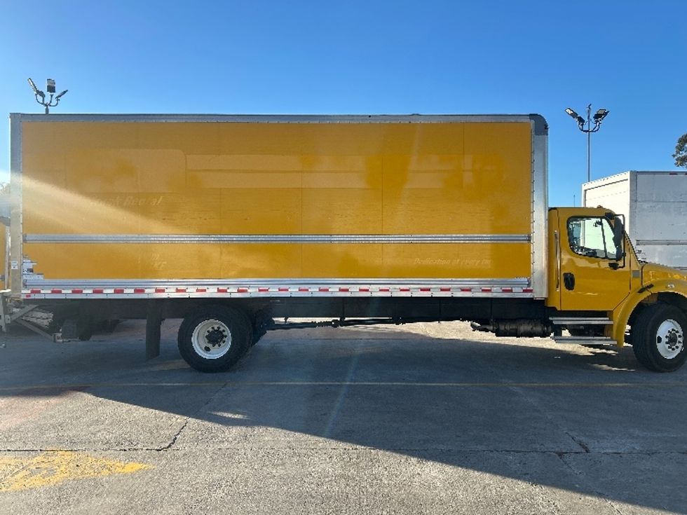 Medium Duty Box Truck-Light and Medium Duty Trucks-Freightliner-2022-M2-Fontana-CA-90,437\n\t\tmiles-$ 78,750 - Image 15