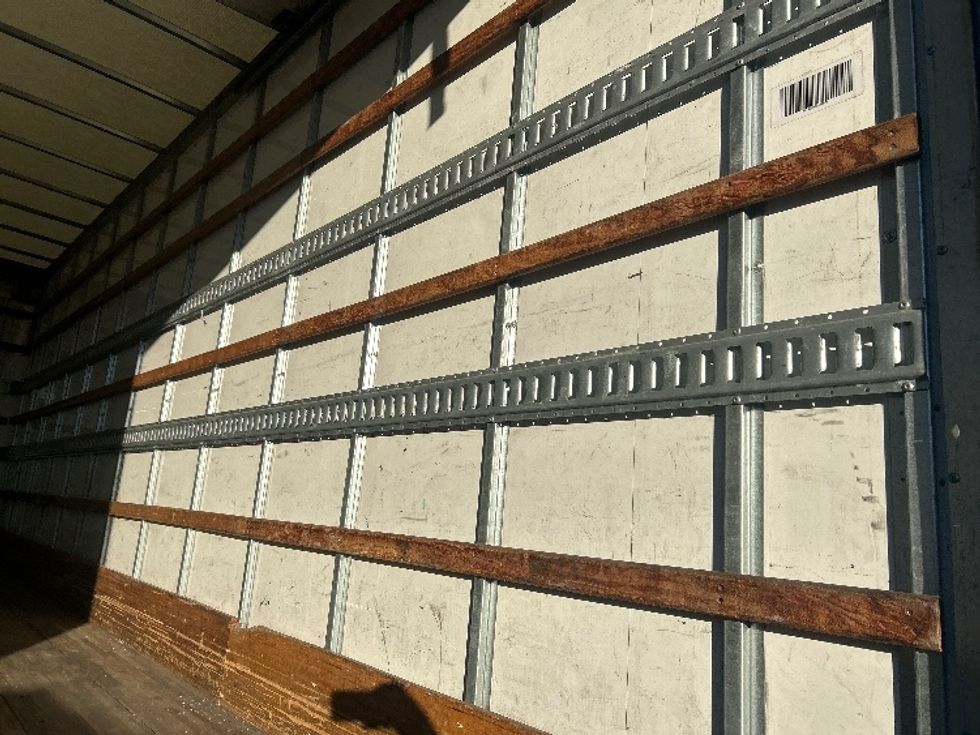 Medium Duty Box Truck-Light and Medium Duty Trucks-Freightliner-2022-M2-Fontana-CA-90,437\n\t\tmiles-$ 78,750 - Image 26