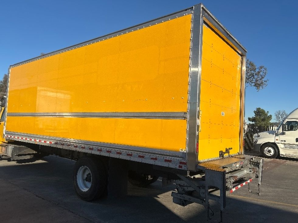 Medium Duty Box Truck-Light and Medium Duty Trucks-Freightliner-2022-M2-Fontana-CA-90,437\n\t\tmiles-$ 78,750 - Image 6