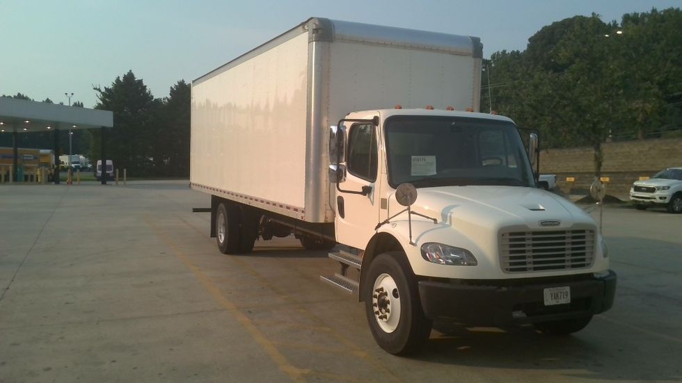 Medium Duty Box Truck-Light and Medium Duty Trucks-Freightliner-2022-M2-Forest Park-GA-156,708\n\t\tmiles-$ 62,250 - Image 1