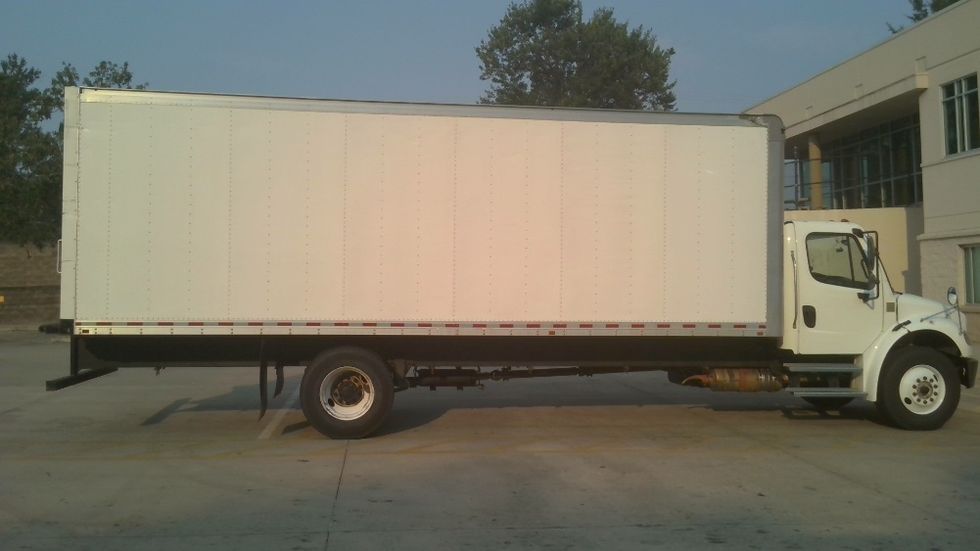 Medium Duty Box Truck-Light and Medium Duty Trucks-Freightliner-2022-M2-Forest Park-GA-156,708\n\t\tmiles-$ 62,250 - Image 15