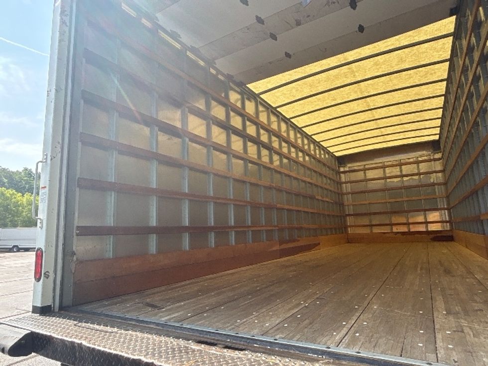 Medium Duty Box Truck-Light and Medium Duty Trucks-Freightliner-2022-M2-Forest Park-GA-158,508\n\t\tmiles-$ 58,250 - Image 11