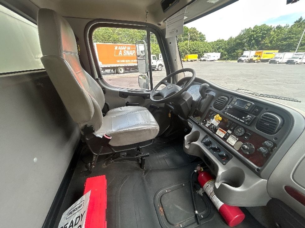 Medium Duty Box Truck-Light and Medium Duty Trucks-Freightliner-2022-M2-Forest Park-GA-245,967\n\t\tmiles-$ 52,250 - Image 22