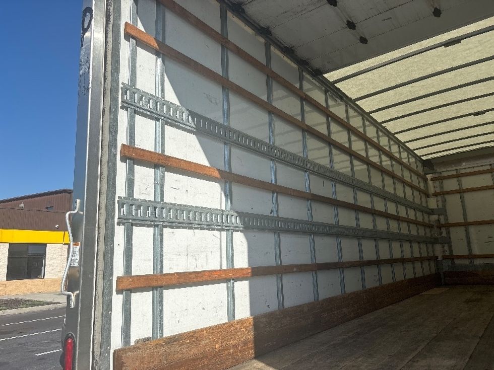 Medium Duty Box Truck-Light and Medium Duty Trucks-Freightliner-2022-M2-Forest Park-GA-255,868\n\t\tmiles-$ 50,250 - Image 11