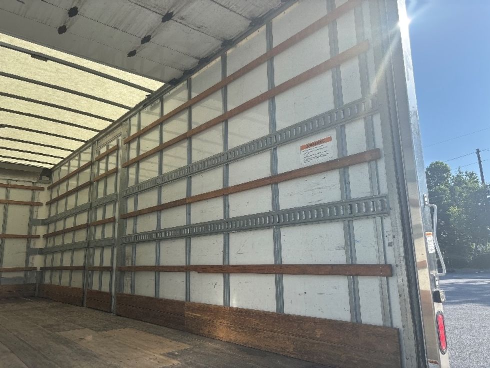 Medium Duty Box Truck-Light and Medium Duty Trucks-Freightliner-2022-M2-Forest Park-GA-255,868\n\t\tmiles-$ 50,250 - Image 12