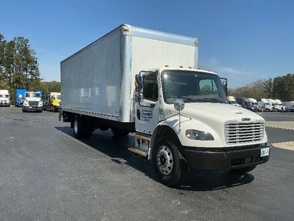 Medium Duty Box Truck-Light and Medium Duty Trucks-Freightliner-2022-M2-Forest Park-GA-308,119\n\t\tmiles-$ 40,500 - Image 1