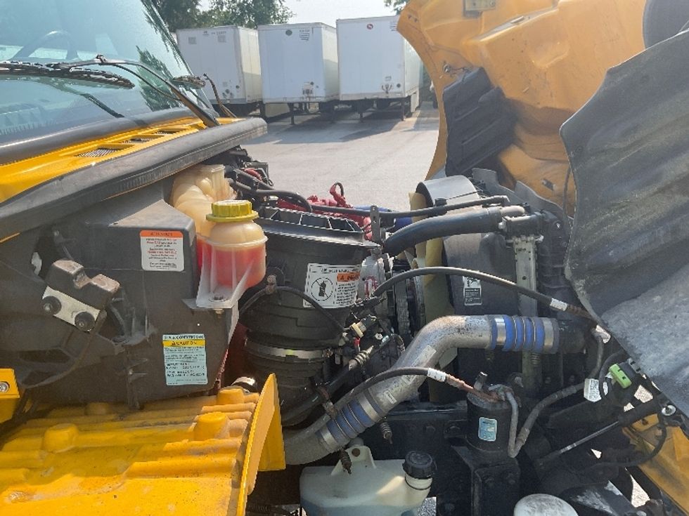 Medium Duty Box Truck-Light and Medium Duty Trucks-Freightliner-2022-M2-Fort Wayne-IN-158,176\n\t\tmiles-$ 63,750 - Image 23