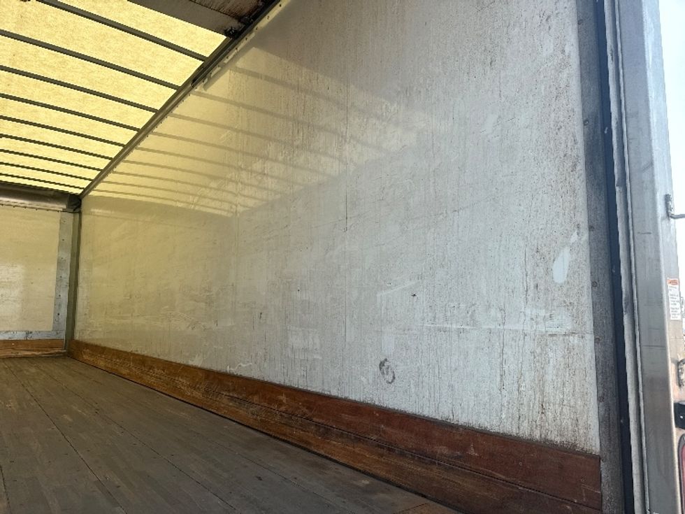 Medium Duty Box Truck-Light and Medium Duty Trucks-Freightliner-2022-M2-Fort Wayne-IN-373,703\n\t\tmiles-$ 38,500 - Image 12