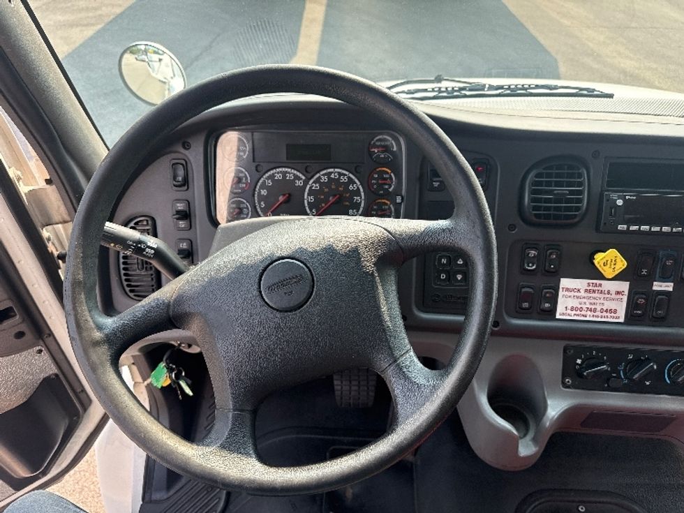 Medium Duty Box Truck-Light and Medium Duty Trucks-Freightliner-2022-M2-Fort Wayne-IN-373,703\n\t\tmiles-$ 38,500 - Image 18