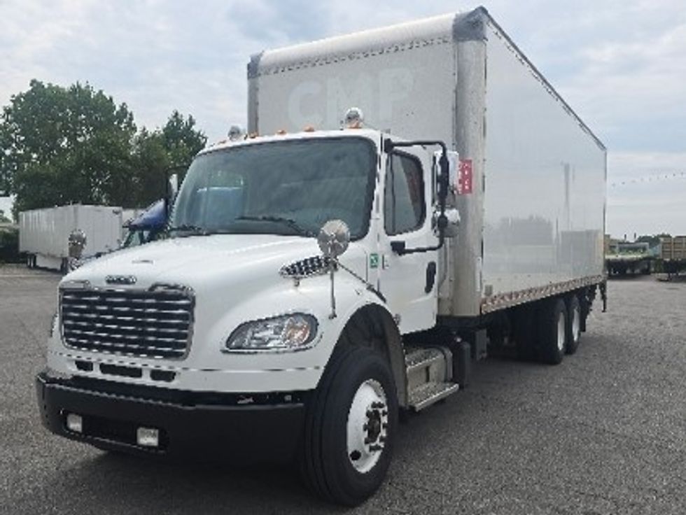 Medium Duty Box Truck-Light and Medium Duty Trucks-Freightliner-2022-M2-Fort Wayne-IN-373,703\n\t\tmiles-$ 38,500 - Image 3