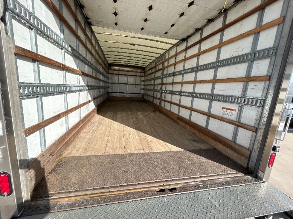 Medium Duty Box Truck-Light and Medium Duty Trucks-Freightliner-2022-M2-Fort Worth-TX-137,845\n\t\tmiles-$ 70,250 - Image 10