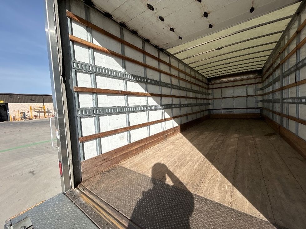 Medium Duty Box Truck-Light and Medium Duty Trucks-Freightliner-2022-M2-Fort Worth-TX-137,845\n\t\tmiles-$ 70,250 - Image 11
