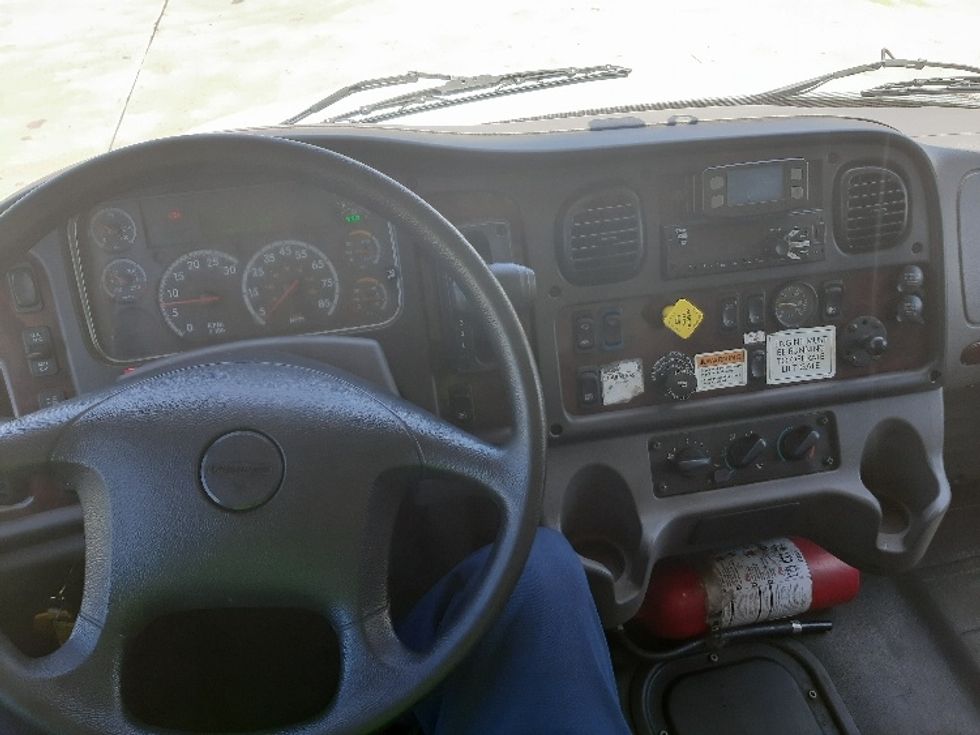 Medium Duty Box Truck-Light and Medium Duty Trucks-Freightliner-2022-M2-Fort Worth-TX-195,871\n\t\tmiles-$ 58,250 - Image 18