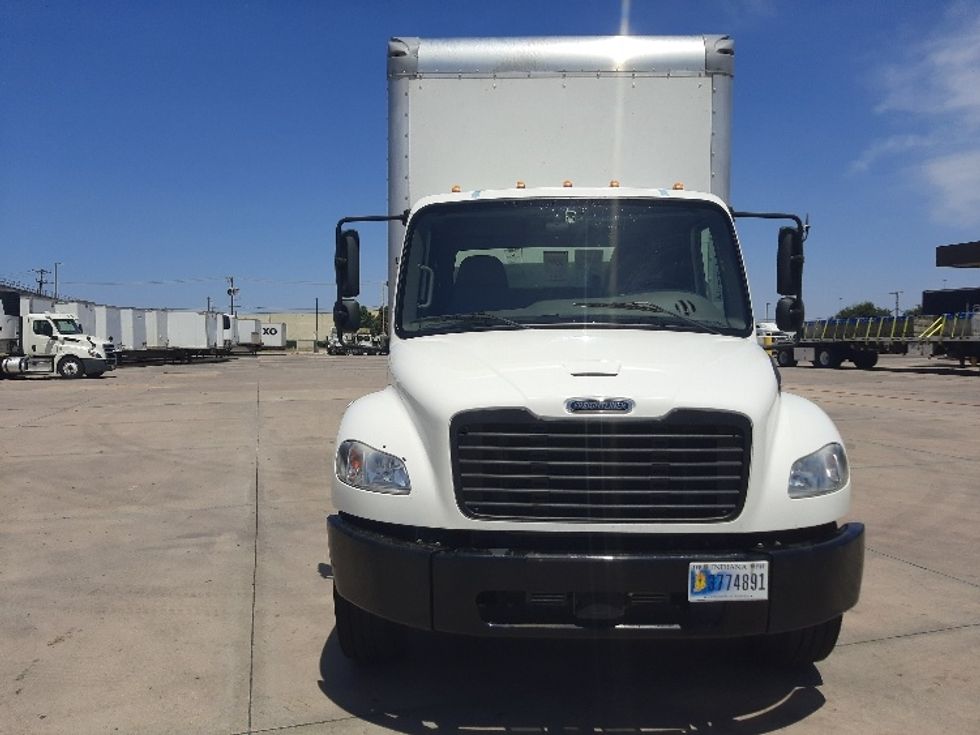Medium Duty Box Truck-Light and Medium Duty Trucks-Freightliner-2022-M2-Fort Worth-TX-195,871\n\t\tmiles-$ 58,250 - Image 2
