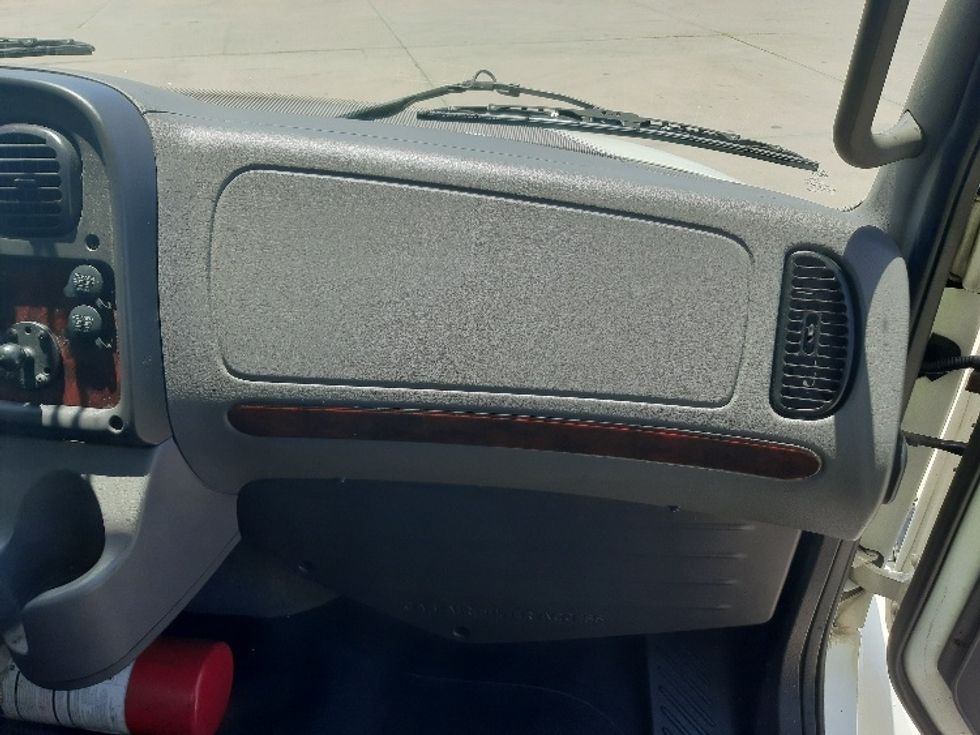 Medium Duty Box Truck-Light and Medium Duty Trucks-Freightliner-2022-M2-Fort Worth-TX-195,871\n\t\tmiles-$ 58,250 - Image 21