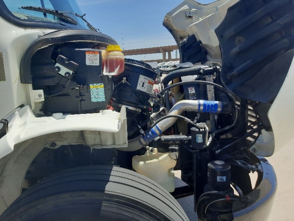 Medium Duty Box Truck-Light and Medium Duty Trucks-Freightliner-2022-M2-Fort Worth-TX-195,871\n\t\tmiles-$ 58,250 - Image 23