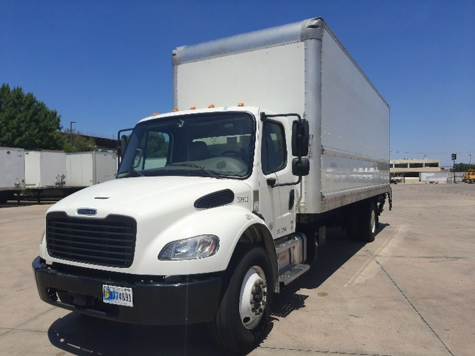 Medium Duty Box Truck-Light and Medium Duty Trucks-Freightliner-2022-M2-Fort Worth-TX-195,871\n\t\tmiles-$ 58,250 - Image 3