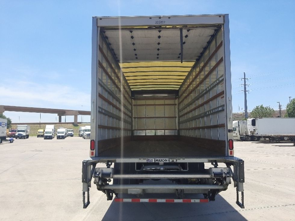 Medium Duty Box Truck-Light and Medium Duty Trucks-Freightliner-2022-M2-Fort Worth-TX-195,871\n\t\tmiles-$ 58,250 - Image 8