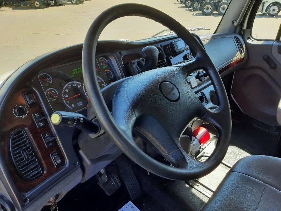 Medium Duty Box Truck-Light and Medium Duty Trucks-Freightliner-2022-M2-Fort Worth-TX-234,816\n\t\tmiles-$ 43,750 - Image 15