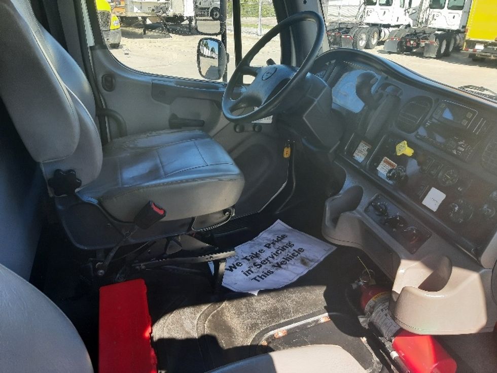 Medium Duty Box Truck-Light and Medium Duty Trucks-Freightliner-2022-M2-Fort Worth-TX-234,816\n\t\tmiles-$ 43,750 - Image 20