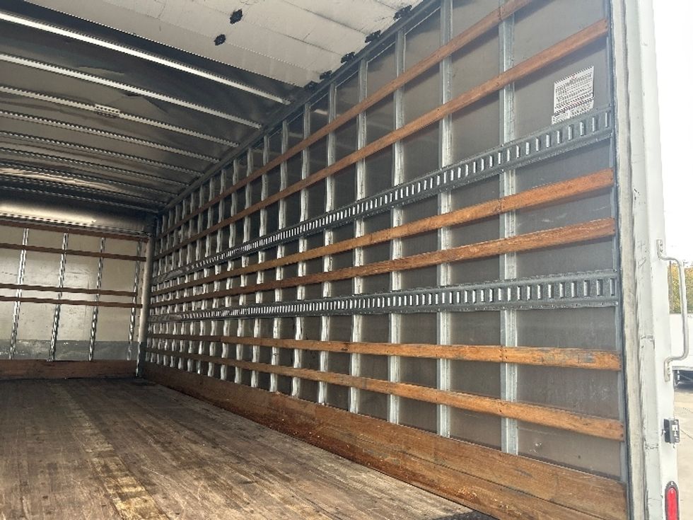 Medium Duty Box Truck-Light and Medium Duty Trucks-Freightliner-2022-M2-Fort Worth-TX-70,940\n\t\tmiles-$ 79,500 - Image 12