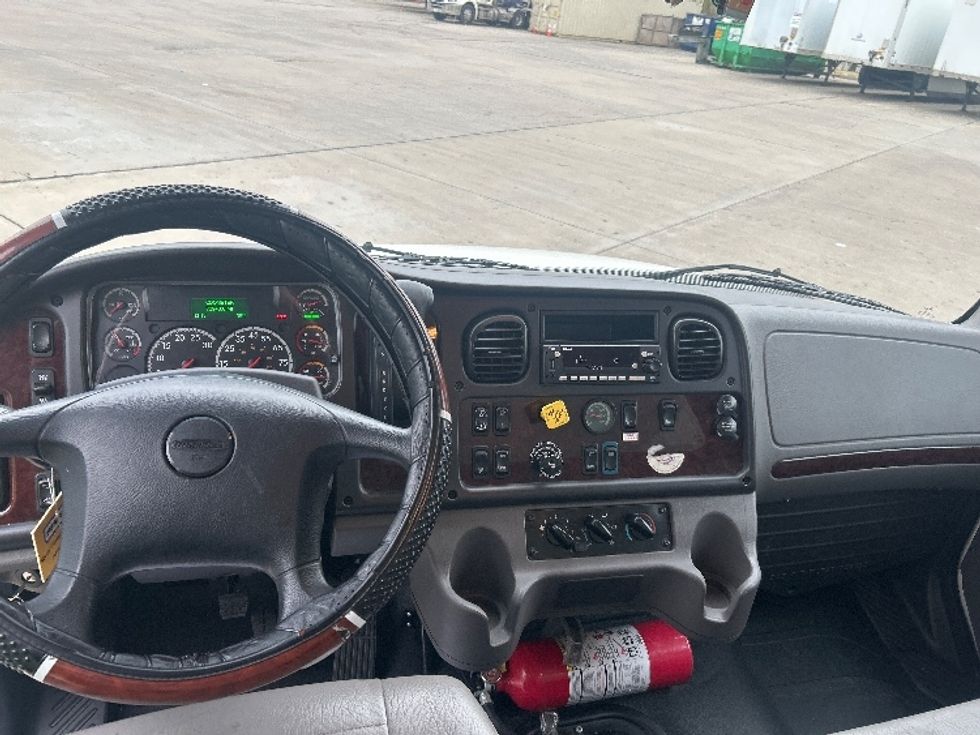 Medium Duty Box Truck-Light and Medium Duty Trucks-Freightliner-2022-M2-Fort Worth-TX-70,940\n\t\tmiles-$ 79,500 - Image 18