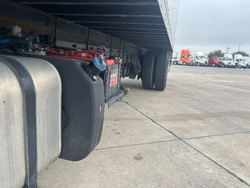 Medium Duty Box Truck-Light and Medium Duty Trucks-Freightliner-2022-M2-Fort Worth-TX-70,940\n\t\tmiles-$ 79,500 - Image 5