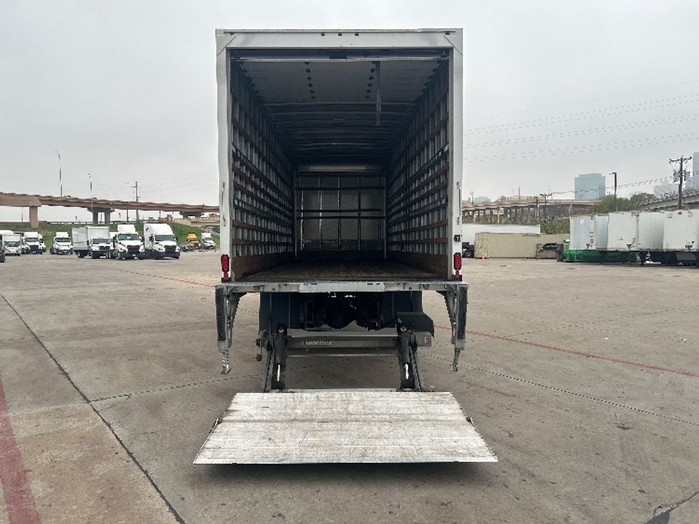 Medium Duty Box Truck-Light and Medium Duty Trucks-Freightliner-2022-M2-Fort Worth-TX-70,940\n\t\tmiles-$ 79,500 - Image 9