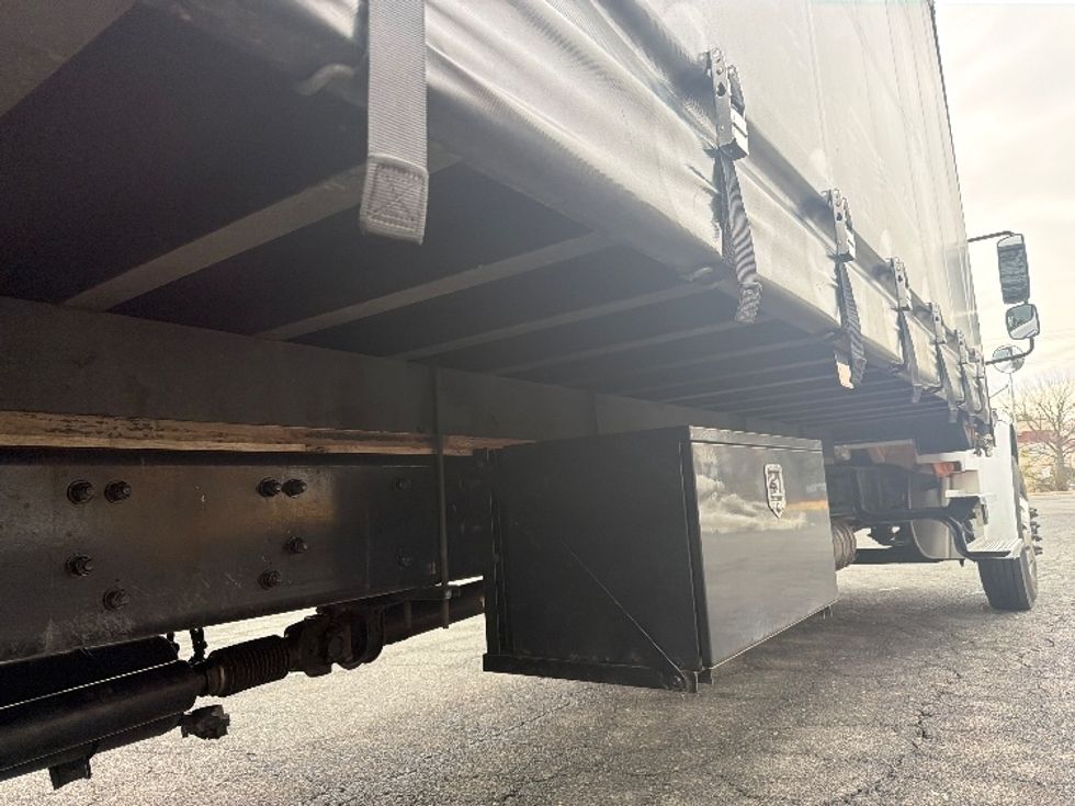 Medium Duty Box Truck-Light and Medium Duty Trucks-Freightliner-2022-M2-Fredericksburg-VA-142,387\n\t\tmiles-$ 52,500 - Image 5