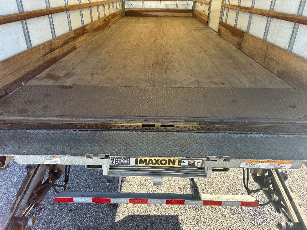 Medium Duty Box Truck-Light and Medium Duty Trucks-Freightliner-2022-M2-Fredericksburg-VA-240,551\n\t\tmiles-$ 52,250 - Image 10
