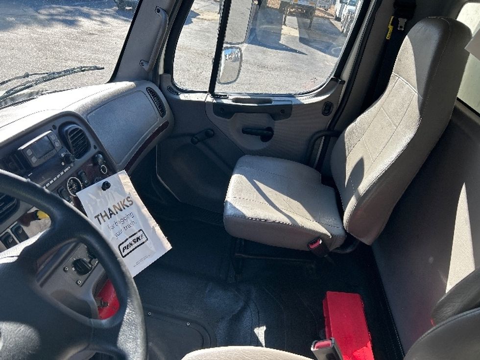 Medium Duty Box Truck-Light and Medium Duty Trucks-Freightliner-2022-M2-Fredericksburg-VA-240,551\n\t\tmiles-$ 52,250 - Image 19