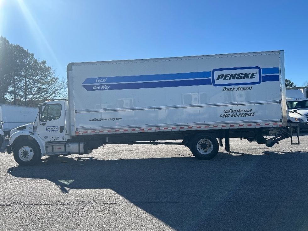 Medium Duty Box Truck-Light and Medium Duty Trucks-Freightliner-2022-M2-Fredericksburg-VA-240,551\n\t\tmiles-$ 52,250 - Image 4