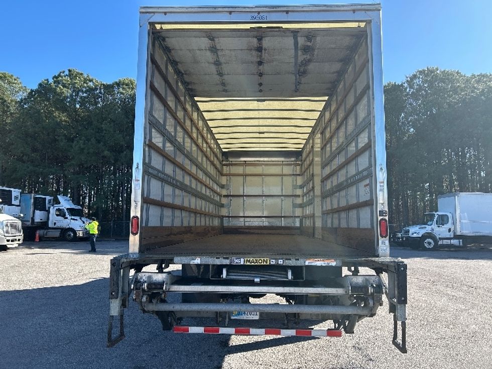 Medium Duty Box Truck-Light and Medium Duty Trucks-Freightliner-2022-M2-Fredericksburg-VA-240,551\n\t\tmiles-$ 52,250 - Image 8
