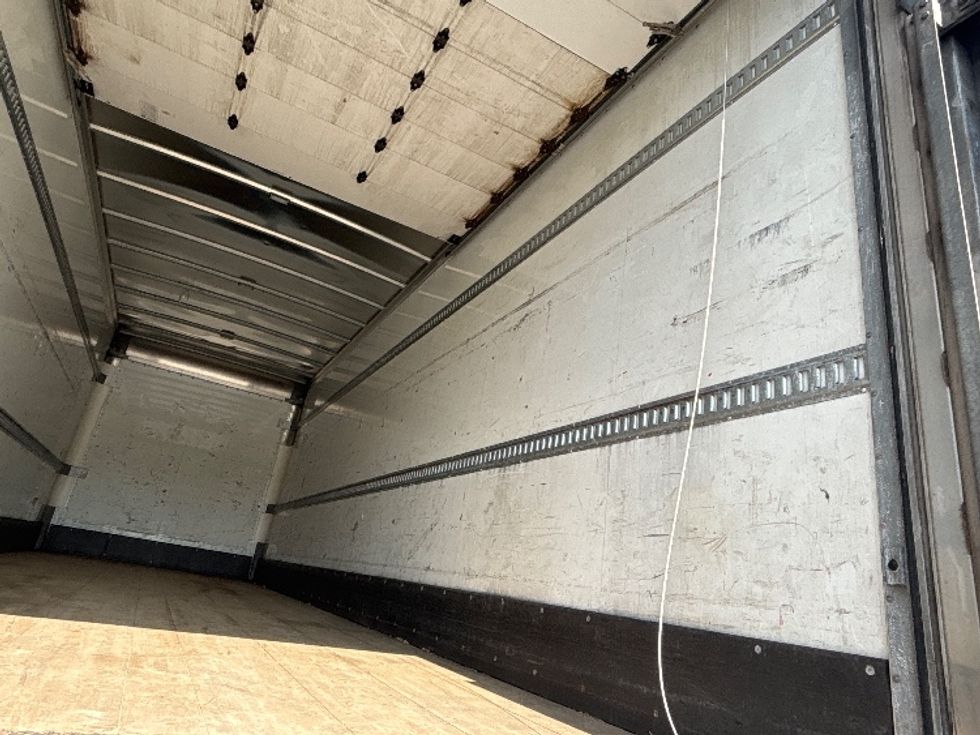 Medium Duty Box Truck-Light and Medium Duty Trucks-Freightliner-2022-M2-Fredericksburg-VA-360,565\n\t\tmiles-$ 28,750 - Image 11