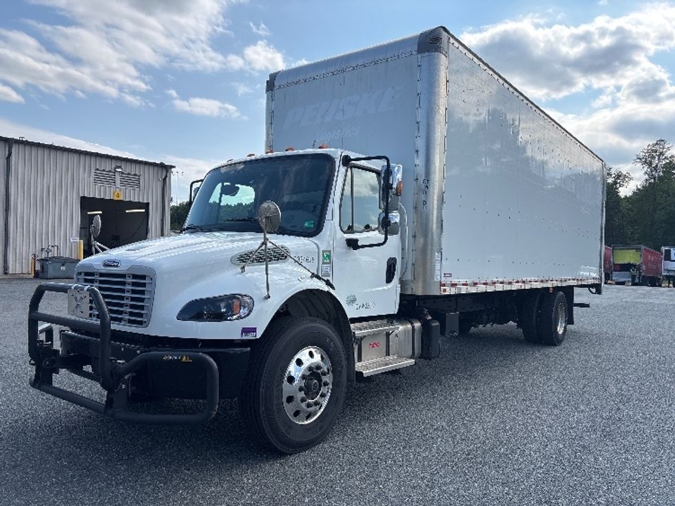 Medium Duty Box Truck-Light and Medium Duty Trucks-Freightliner-2022-M2-Fredericksburg-VA-360,565\n\t\tmiles-$ 28,750 - Image 3
