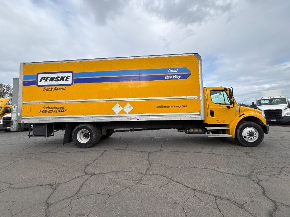 Medium Duty Box Truck-Light and Medium Duty Trucks-Freightliner-2022-M2-Fresno-CA-71,896\n\t\tmiles-$ 82,000 - Image 15