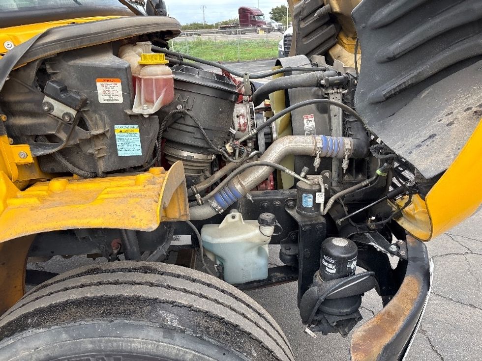 Medium Duty Box Truck-Light and Medium Duty Trucks-Freightliner-2022-M2-Fresno-CA-71,896\n\t\tmiles-$ 82,000 - Image 23