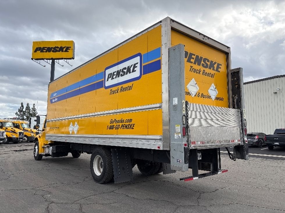 Medium Duty Box Truck-Light and Medium Duty Trucks-Freightliner-2022-M2-Fresno-CA-71,896\n\t\tmiles-$ 82,000 - Image 6